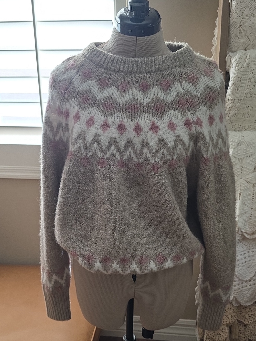 RDI Fair Isle Crewneck Sweater in Taupe, White & Dusty Pink